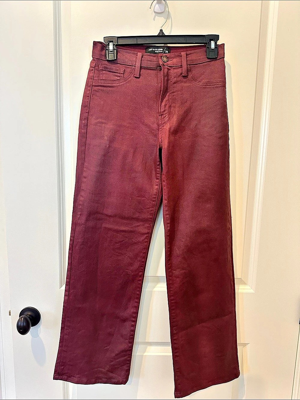 Just Black Coated almost leather feel Jeans Straight Leg Jeans in Burgundy Waist
